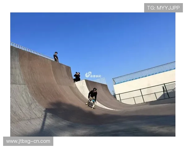 滑板文化的传承与挑战:深入了解北京滑板队的耐力与精神